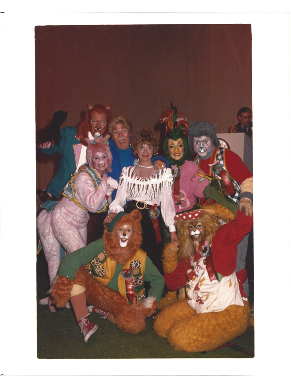 zoobilee-zoo-cast-with-rip-600-x-800